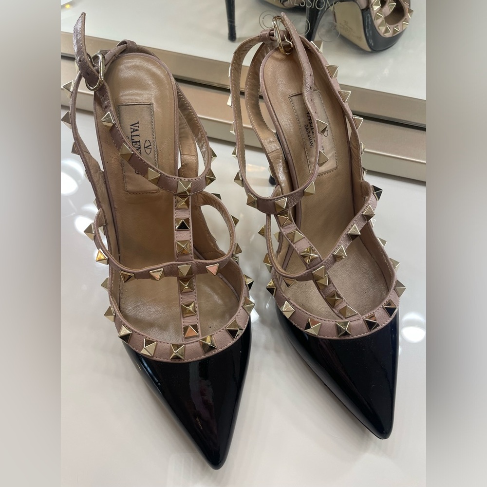 Valentino Garavani
Rockstud 100mm Slingback High-Heel Pumps
